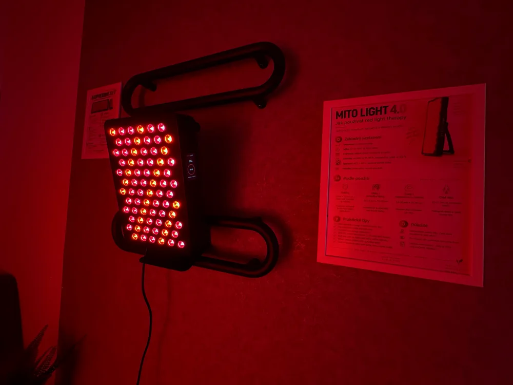 Panel na red light therapy v Pražačka Private Gym